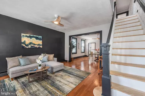 364 Cornwall St, Baltimore, MD 21224 photo 2