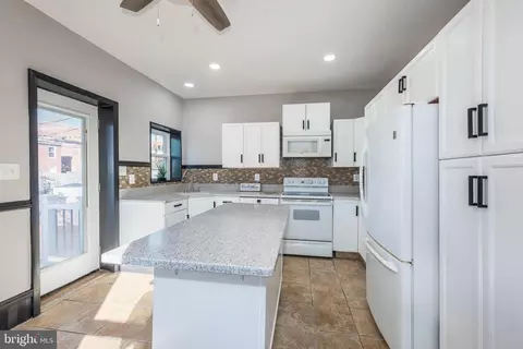 364 Cornwall St, Baltimore, MD 21224 photo 9
