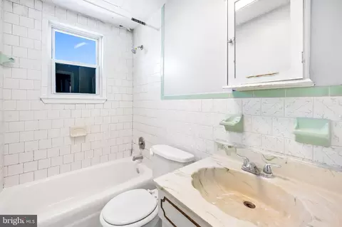 3418 Noble St, Baltimore, MD 21224 photo 21