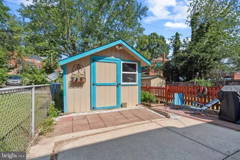 928 E Lake Ave, Baltimore, MD 21212 photo 39
