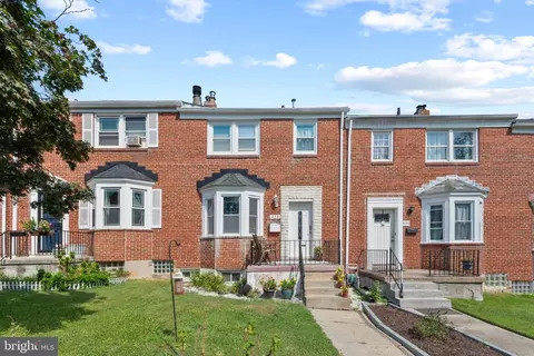 928 E Lake Ave, Baltimore, MD 21212 photo 2