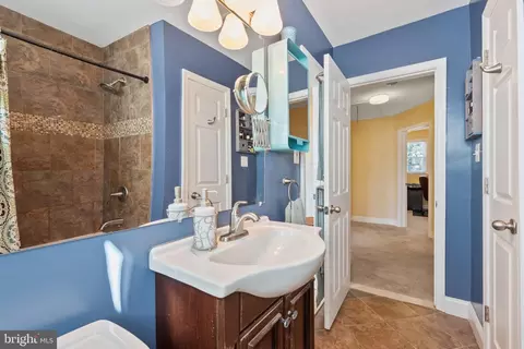 928 E Lake Ave, Baltimore, MD 21212 photo 22