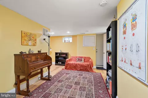 928 E Lake Ave, Baltimore, MD 21212 photo 34