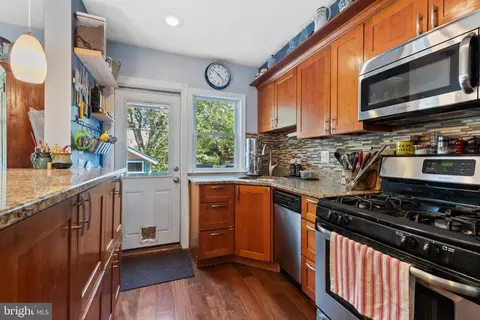928 E Lake Ave, Baltimore, MD 21212 photo 14
