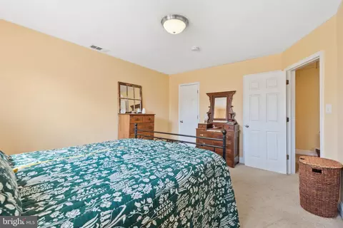 928 E Lake Ave, Baltimore, MD 21212 photo 20