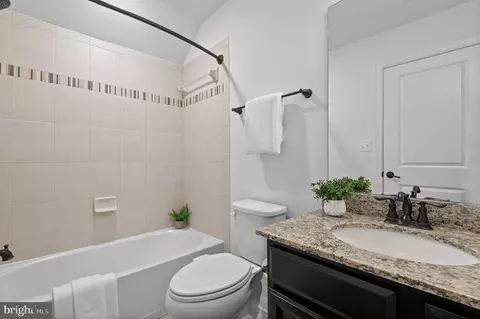 Bath - 1021 Mcdonogh St, Baltimore, MD 21205 photo 2 of 2