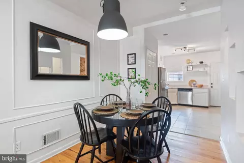 Dining - 759 Carroll St, Baltimore, MD 21230 photo 2 of 3