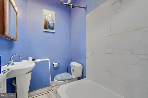 3216 Lyndale Ave, Baltimore, MD 21213 photo 16