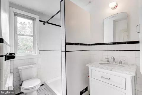 3705 Delverne Rd, Baltimore, MD 21218 photo 17