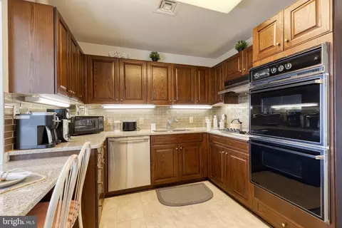 10 E Lee St #2303, Baltimore, MD 21202 photo 15