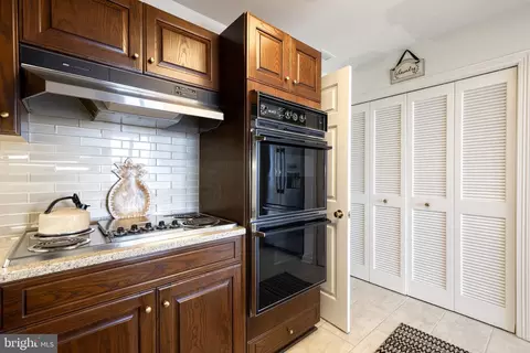 10 E Lee St #2303, Baltimore, MD 21202 photo 19