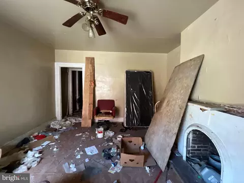 947 Bennett Pl, Baltimore, MD 21223 photo 2
