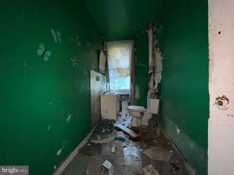 947 Bennett Pl, Baltimore, MD 21223 photo 8