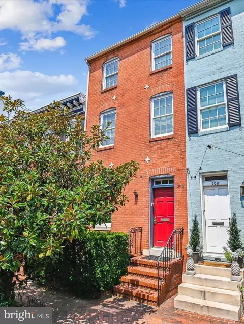 206 E Montgomery St, Baltimore, MD 21230