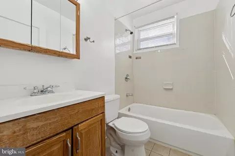 Bath - 5431 NE Radecke Ave, Baltimore, MD 21206 photo 1 of 2