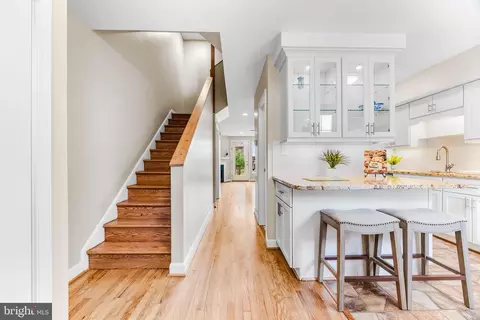 Entry Way - 843 Mchenry St, Baltimore, MD 21230 photo 3 of 11