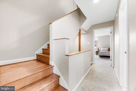 Entry Way - 843 Mchenry St, Baltimore, MD 21230 photo 9 of 11