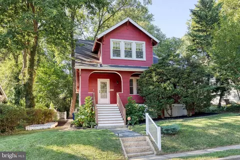 716 Cedarcroft Rd, Baltimore, MD 21212