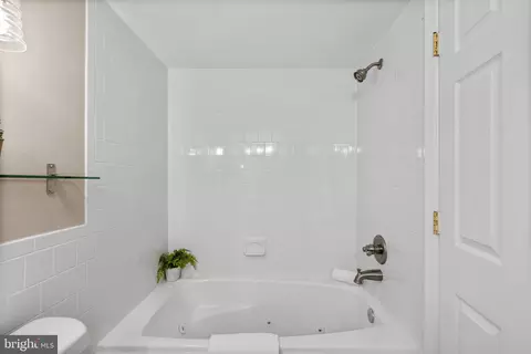 127 Cross St E, Baltimore, MD 21230 photo 20