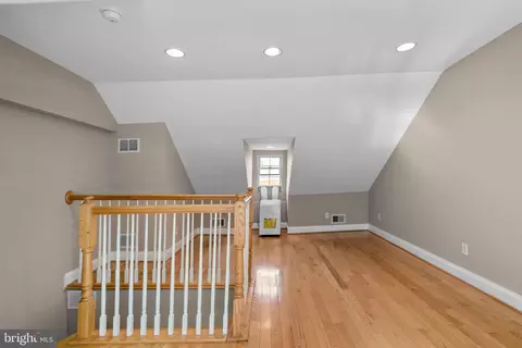 127 Cross St E, Baltimore, MD 21230 photo 24