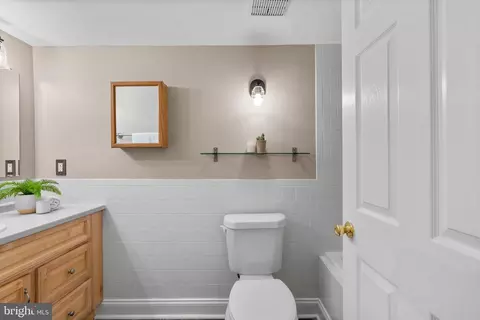 127 Cross St E, Baltimore, MD 21230 photo 19
