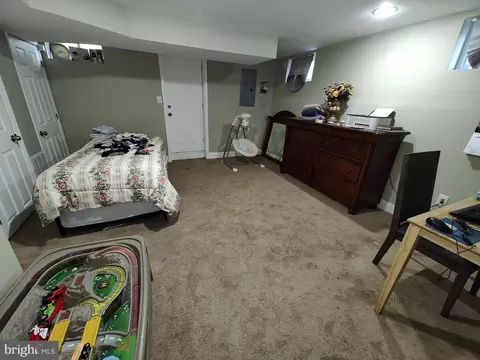 Bedroom - 3903 Rosecrest Ave, Baltimore, MD 21215 photo 4 of 4