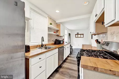 1914 Letitia Ave, Baltimore, MD 21230 photo 6