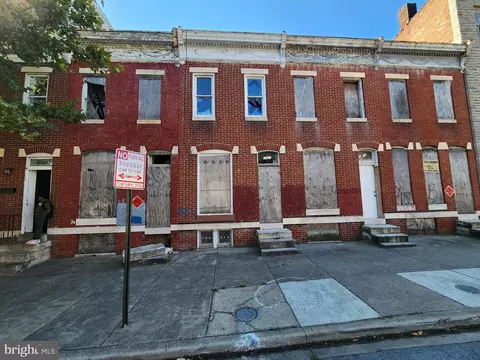1907 Hollins St, Baltimore, MD 21223
