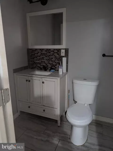 2018 Wilhelm St, Baltimore, MD 21223 photo 4