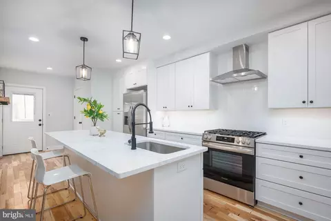 903 S Highland Ave, Baltimore, MD 21224