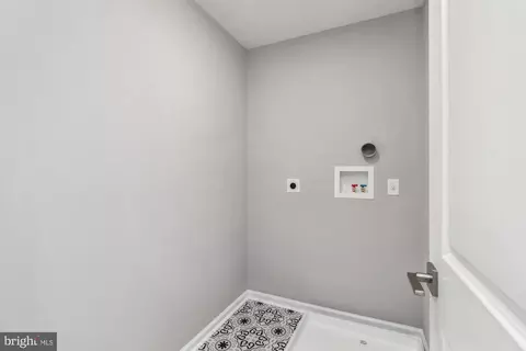 833 E Chase St, Baltimore, MD 21202 photo 15