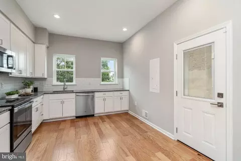 833 E Chase St, Baltimore, MD 21202 photo 10