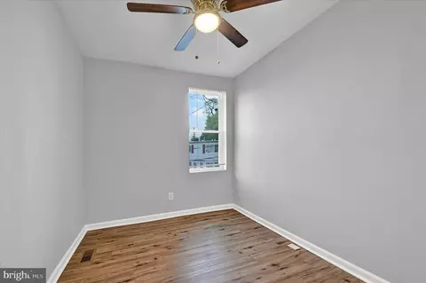 Entry Way - 711 E 30th St, Baltimore, MD 21218 photo 1 of 2