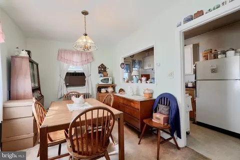 2052 Druid Park Dr, Baltimore, MD 21211 photo 8