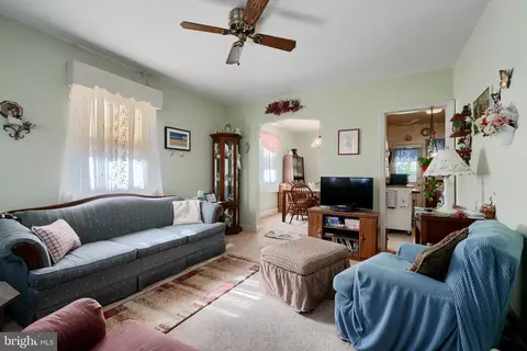 2052 Druid Park Dr, Baltimore, MD 21211 photo 7