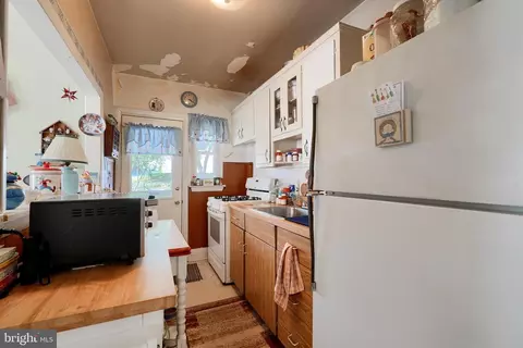2052 Druid Park Dr, Baltimore, MD 21211 photo 12