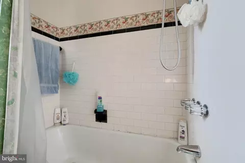 2052 Druid Park Dr, Baltimore, MD 21211 photo 20