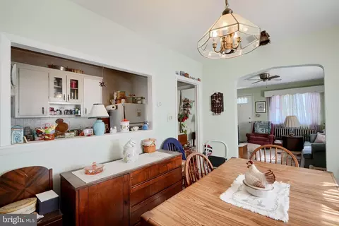 2052 Druid Park Dr, Baltimore, MD 21211 photo 9