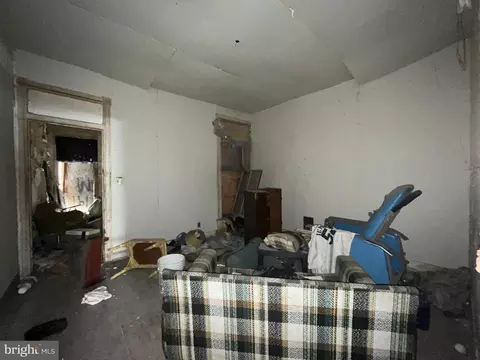 1911 Mosher St, Baltimore, MD 21217 photo 4