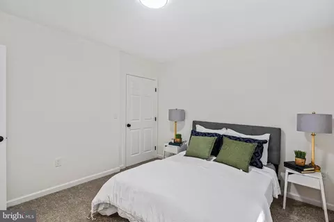 Bedroom - 3224 Yosemite Ave, Baltimore, MD 21215 photo 2 of 5