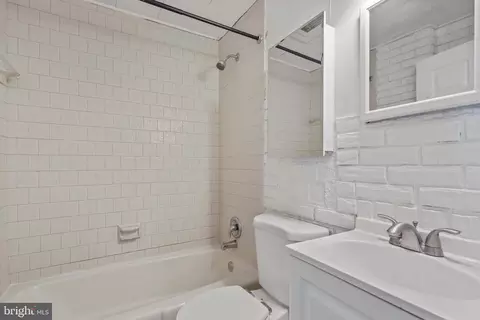 3820 Lyndale Ave, Baltimore, MD 21213 photo 24