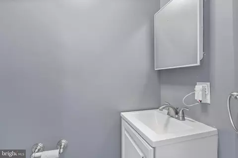 3820 Lyndale Ave, Baltimore, MD 21213 photo 18