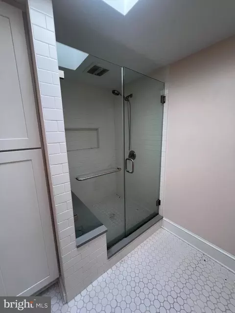 Bath - 1702 Webster St, Baltimore, MD 21230 photo 2 of 2