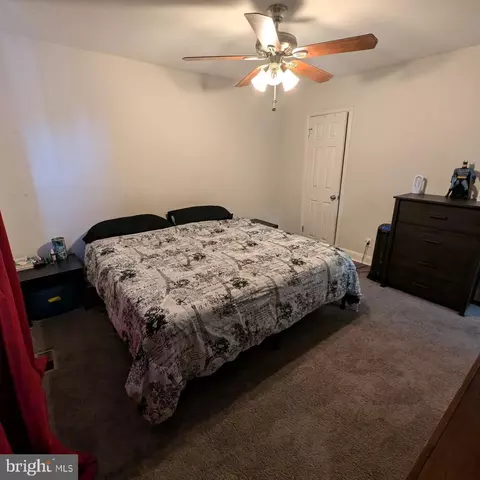 Bedroom - 4219 Colborne Rd, Baltimore, MD 21229 photo 6 of 7