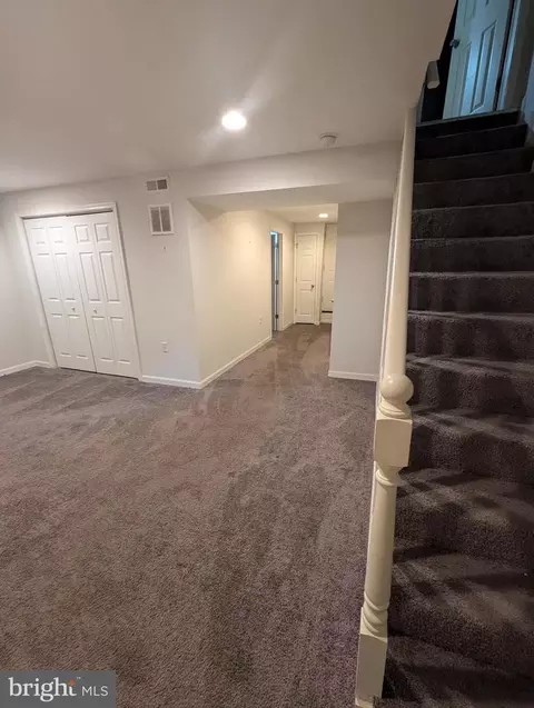 Entry Way - 4219 Colborne Rd, Baltimore, MD 21229 photo 5 of 5