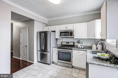 Kitchen - 627 E 37th St E, Baltimore, MD 21218 photo 3 of 3