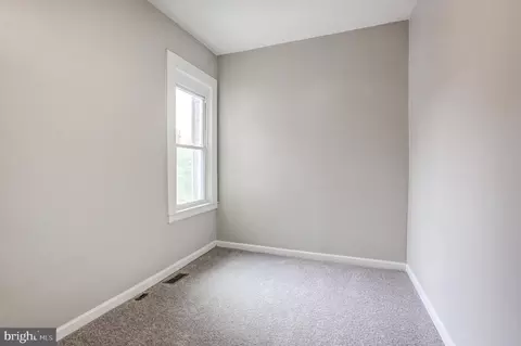 Bedroom - 627 E 37th St E, Baltimore, MD 21218 photo 3 of 3
