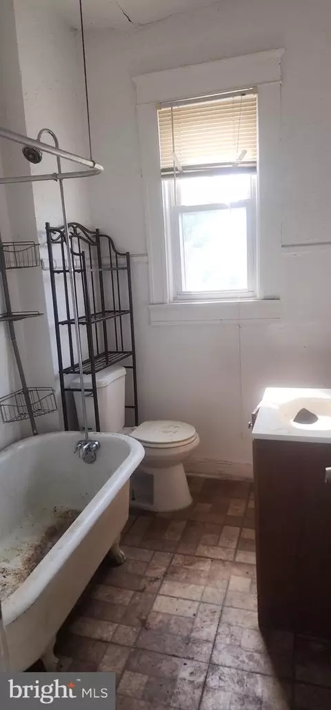 1820 E 29th St, Baltimore, MD 21218 photo 22