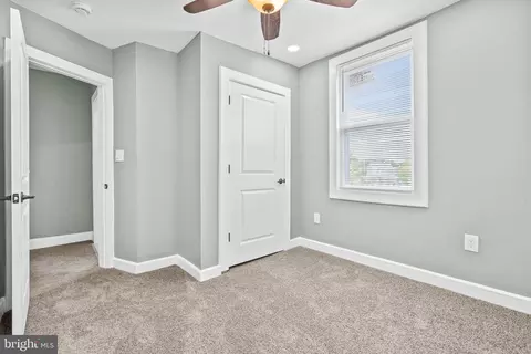 Entry Way - 5253 Nelson Ave, Baltimore, MD 21215 photo 3 of 4