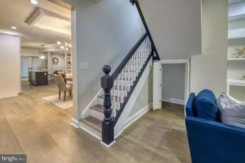 Entry Way - 604 Venable Ave, Baltimore, MD 21218 photo 2 of 5
